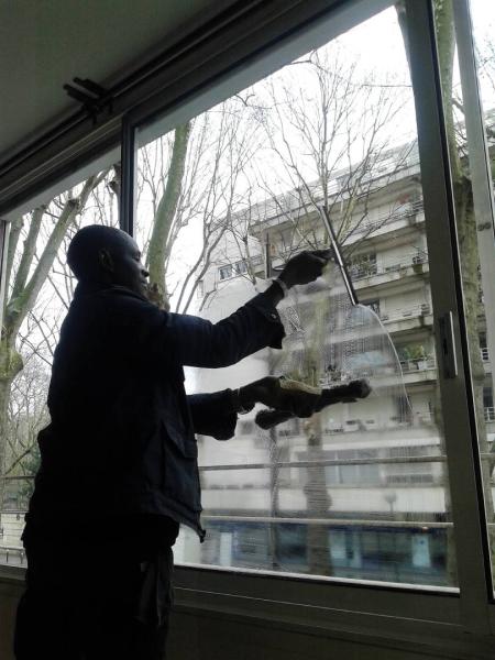 Laveur de vitre à Paris | VITREPRO